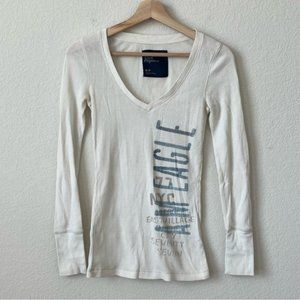 American Eagle Off White V-Neck Long Sleeve Thermal Top